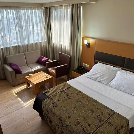 Pinar Elite 3* Άδανα