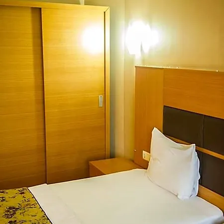 Ferhane Otel