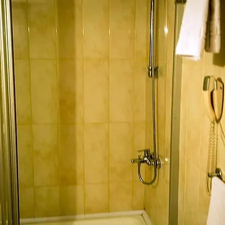 Ferhane Otel 3*