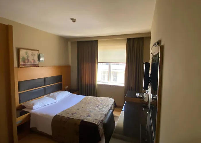 Pinar Elite 아다나